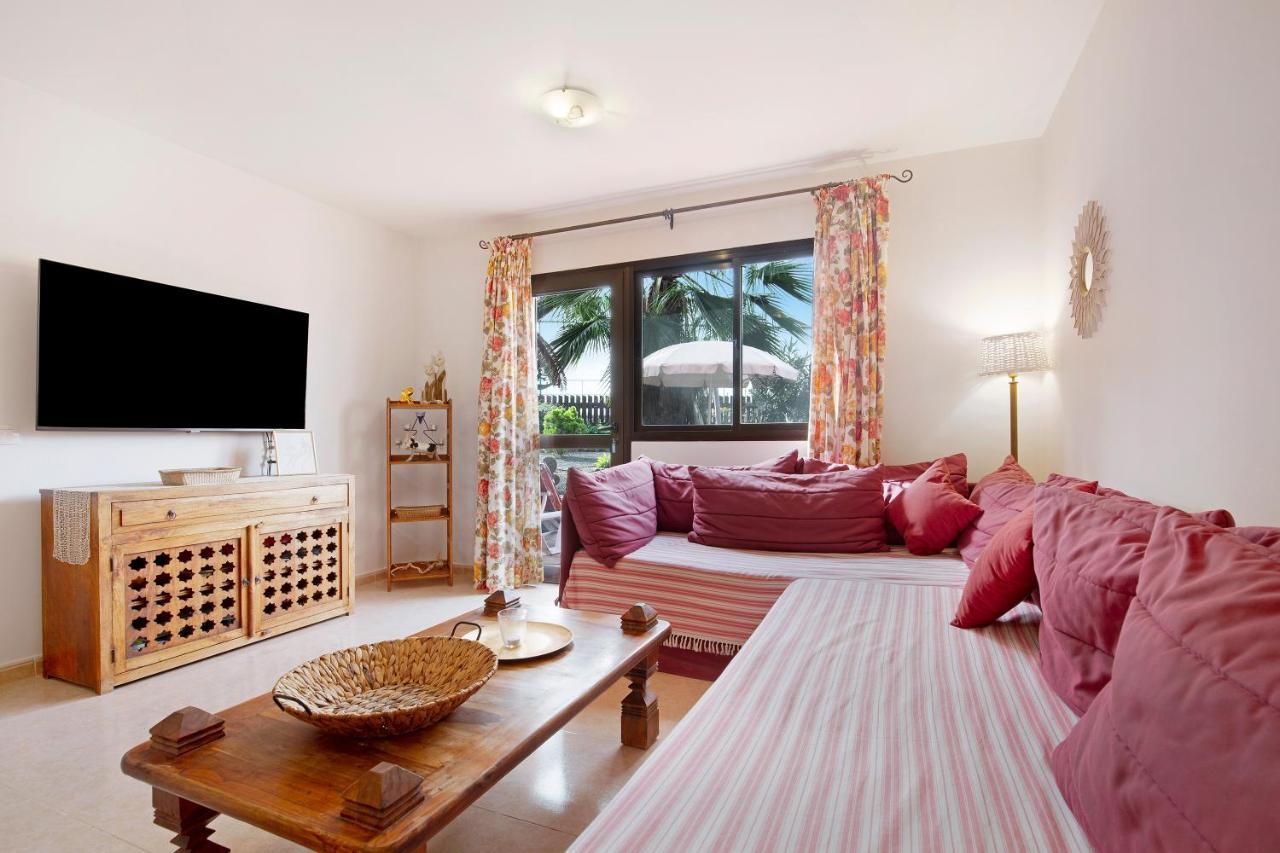 Oasis Tamarindo Sport E Relax Villa Corralejo Bagian luar foto