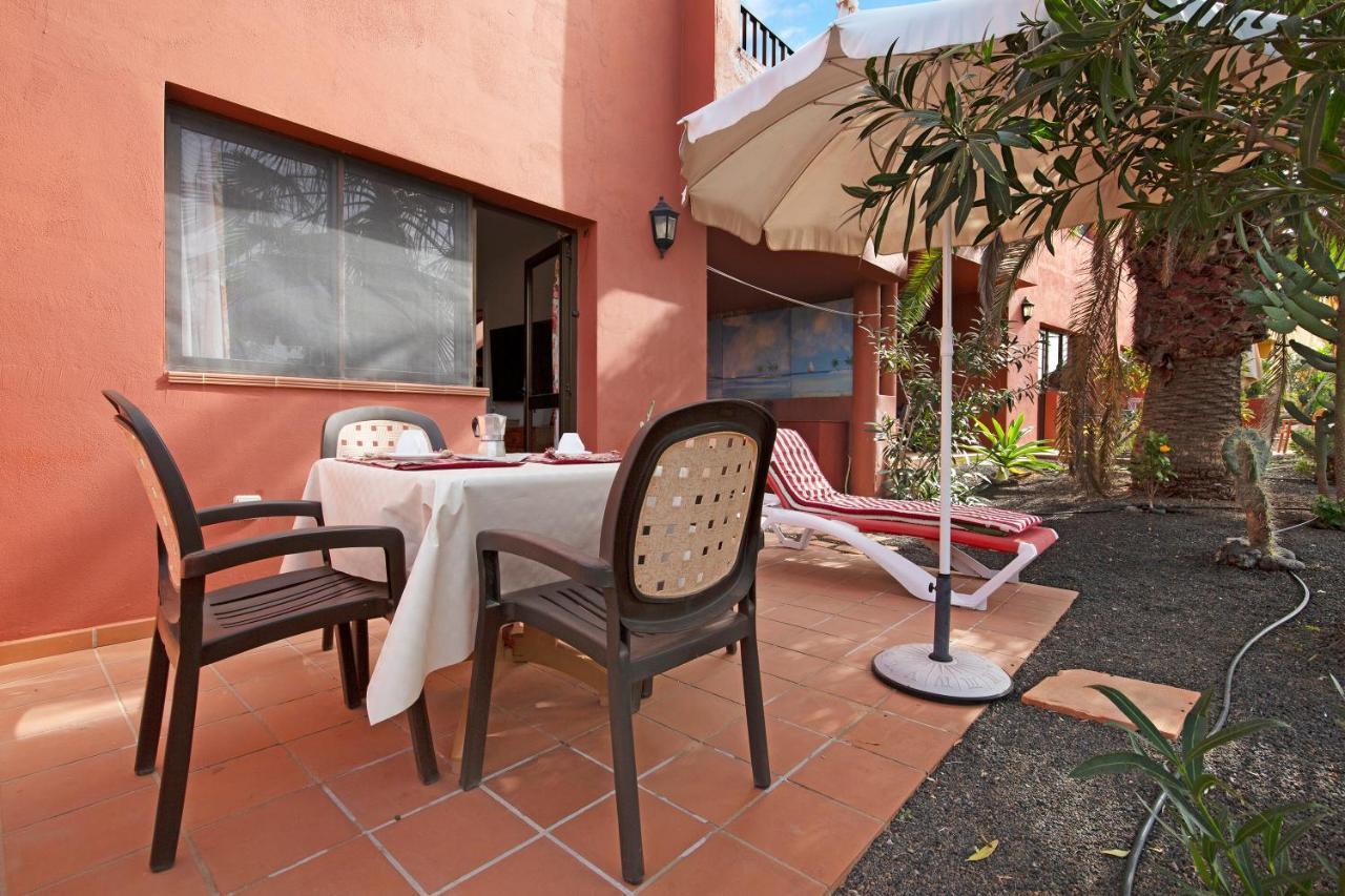 Oasis Tamarindo Sport E Relax Villa Corralejo Bagian luar foto