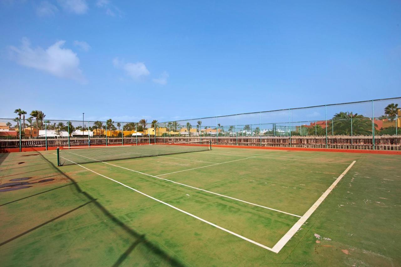 Oasis Tamarindo Sport E Relax Villa Corralejo Bagian luar foto
