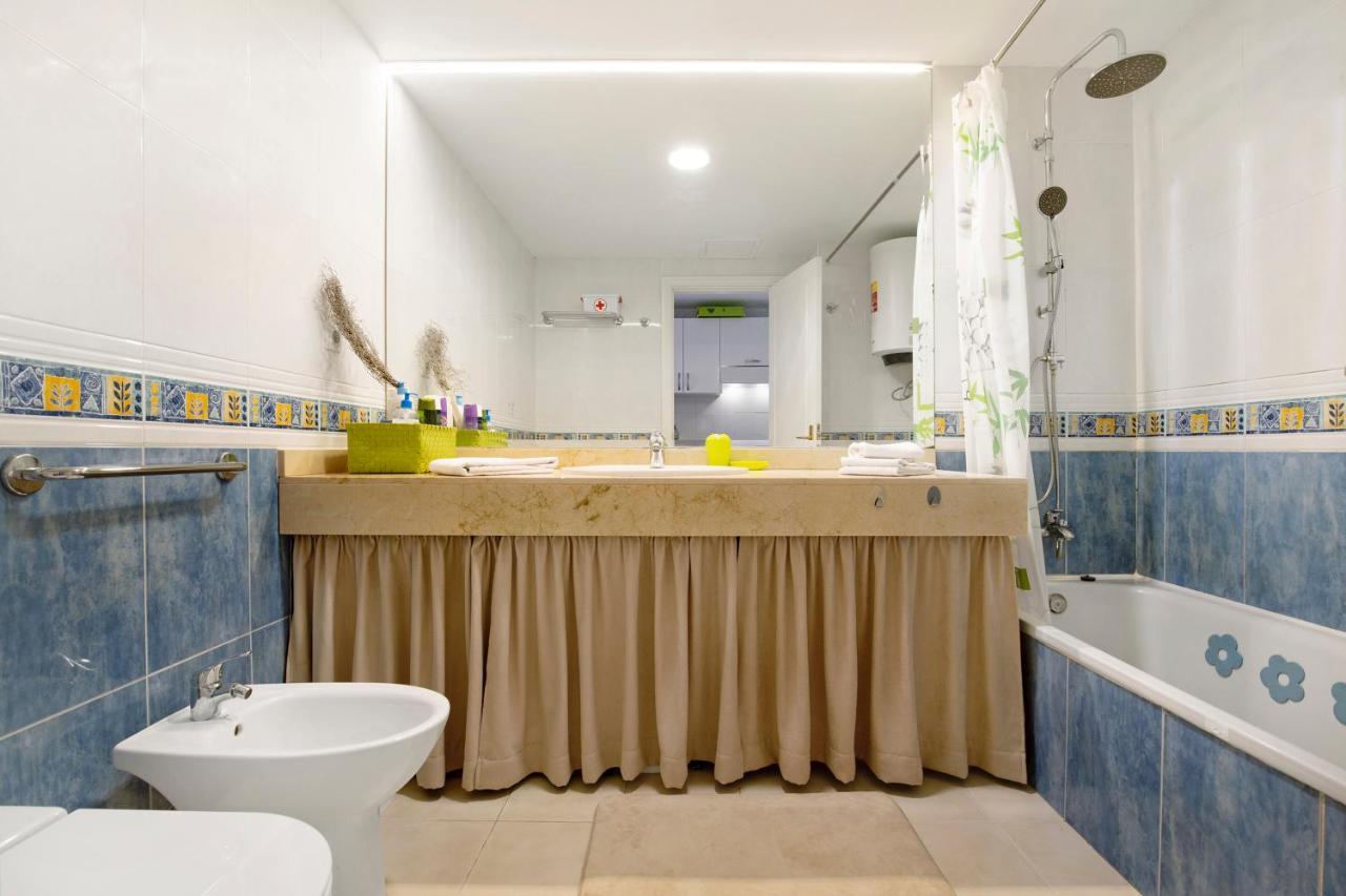 Oasis Tamarindo Sport E Relax Villa Corralejo Bagian luar foto